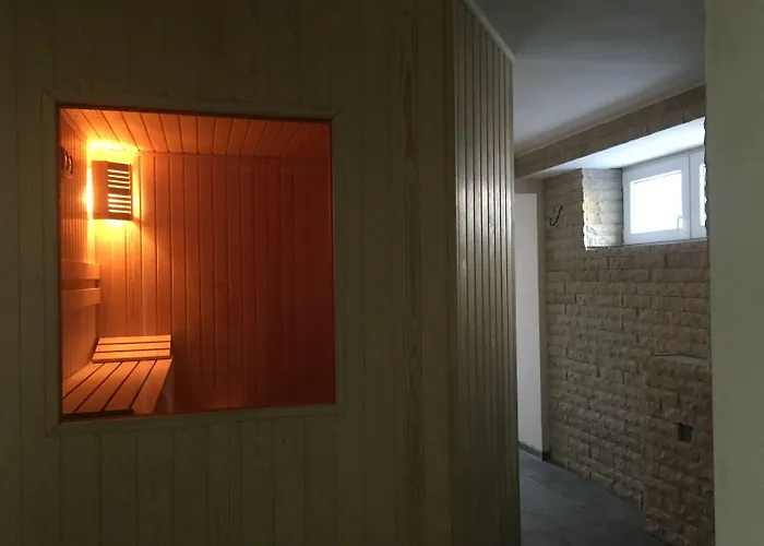 семеен бел епок бийч 3* Варна