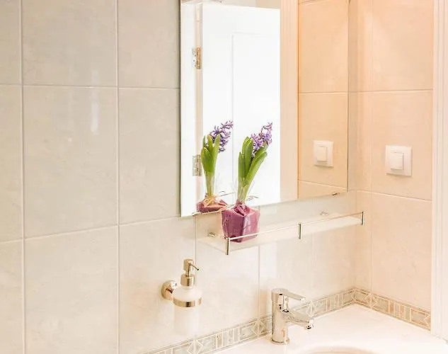 семеен бел епок бийч Варна