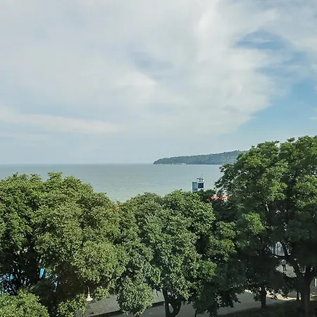 Хотел семеен бел епок бийч