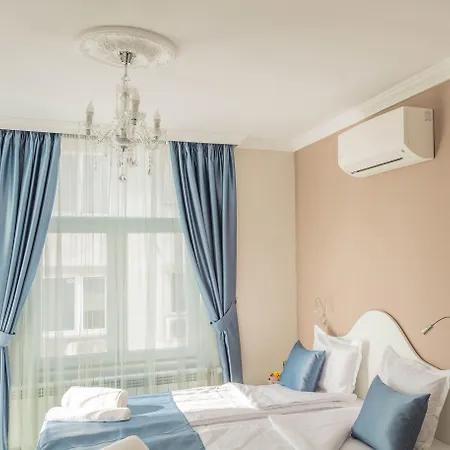 Family Belle Epoque Hotel 3*