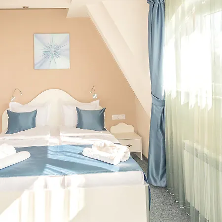 酒店 Family Belle Epoque